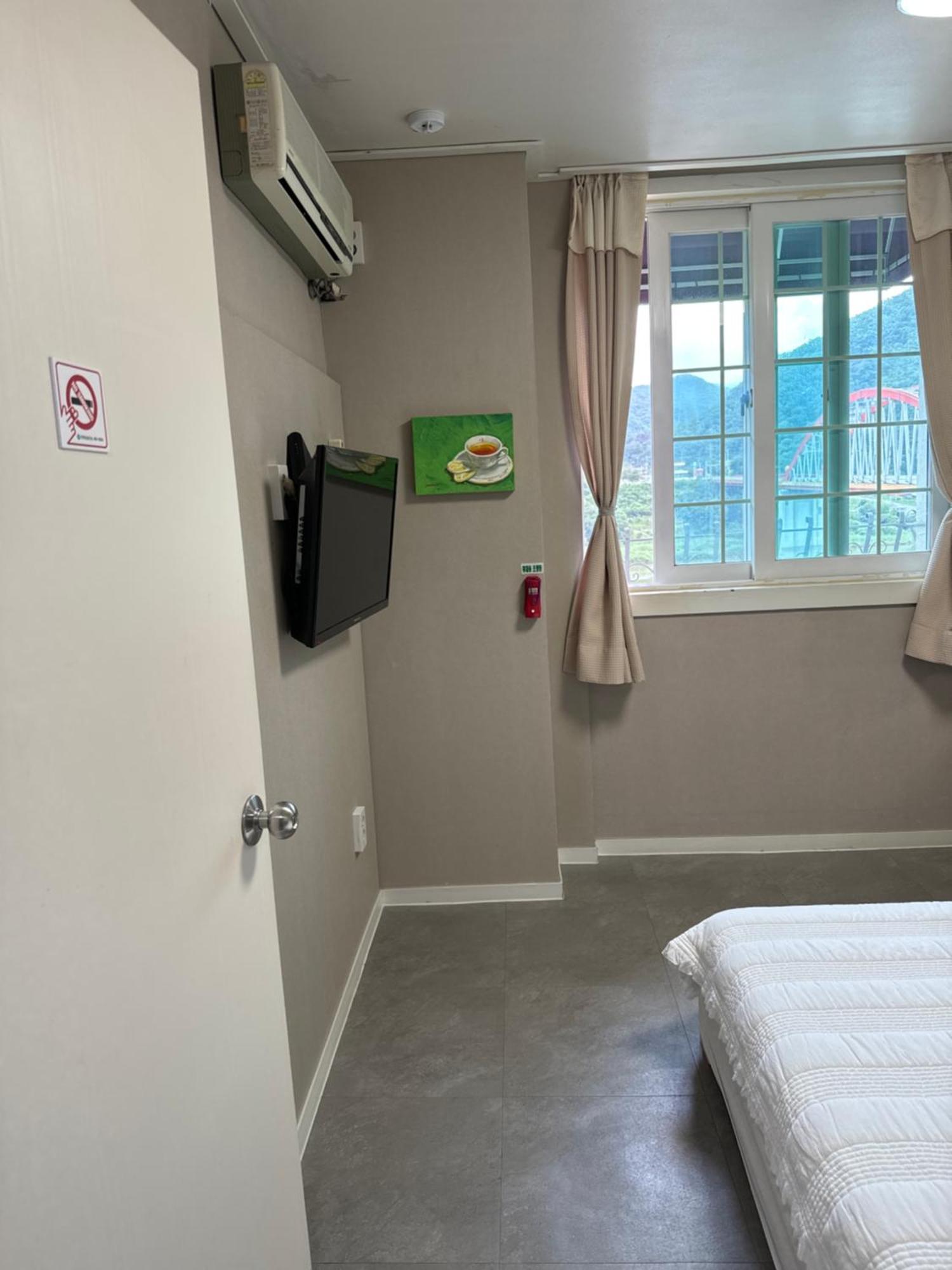 Danyang Rio 127 Guesthouse Εξωτερικό φωτογραφία
